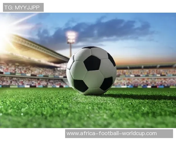 天下足球音乐女声的魅力与激情交织在绿茵场上的动人旋律 天下足球音乐女声的魅力与激情交织在绿茵场上的动人旋律